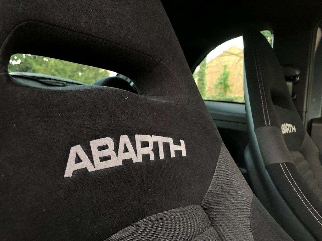 2018 ABARTH 500 2018 ABARTH 500