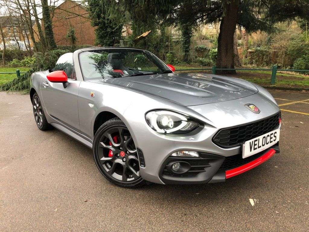 A 2018 ABARTH 124 1.4 SPIDER MULTIAIR 2d 168 BHP XENONS+BOSE+NAVIGATION A 2018 ABARTH 124 1.4 SPIDER MULTIAIR 2d 168 BHP XENONS+BOSE+NAVIGATION