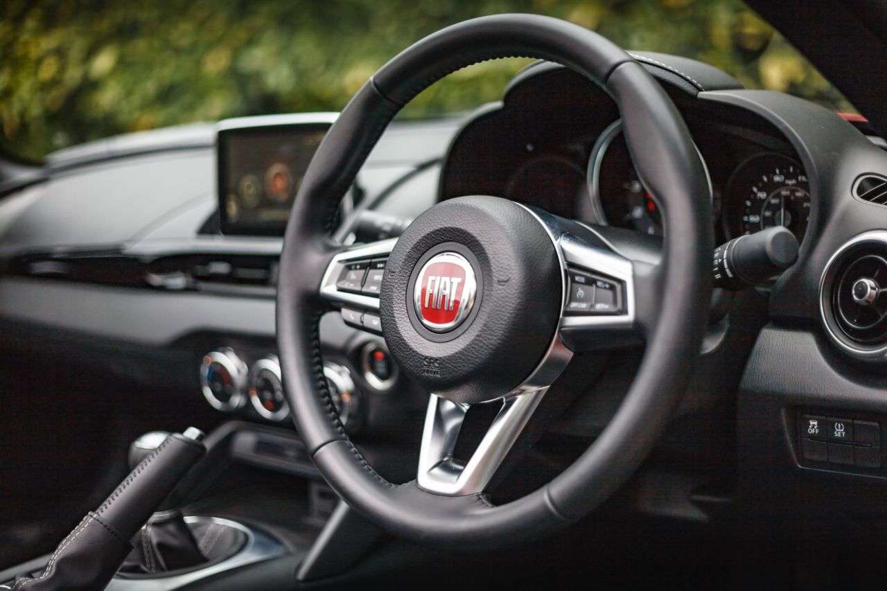 A 2018 FIAT 124 1.4 SPIDER MULTIAIR LUSSO PLUS 2d 139 BHP CAMBELT REPLACED A 2018 FIAT 124 1.4 SPIDER MULTIAIR LUSSO PLUS 2d 139 BHP CAMBELT REPLACED