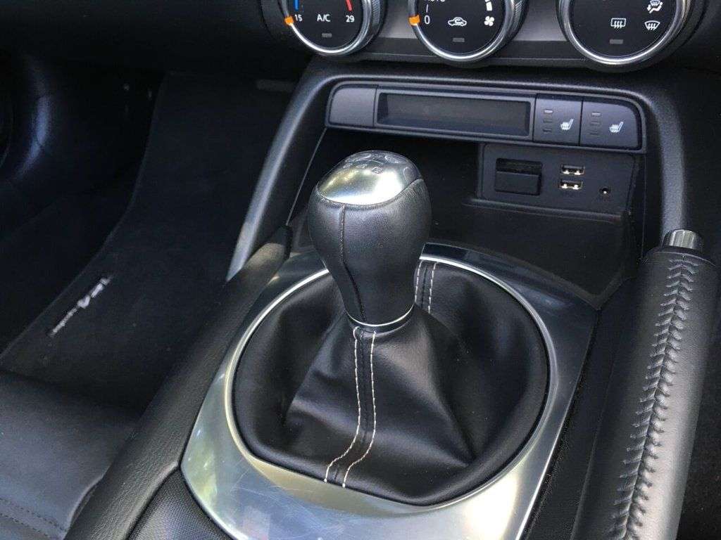 2018 FIAT 124 2018 FIAT 124