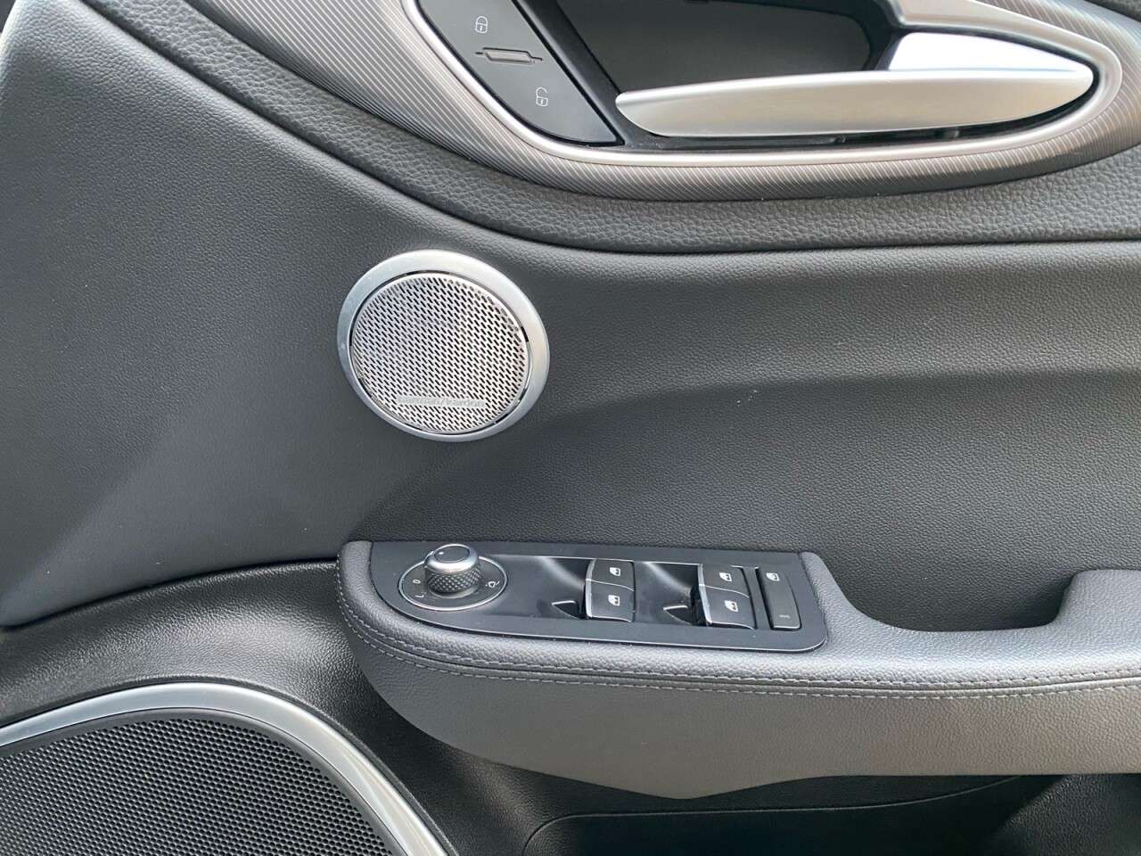 2019 ALFA ROMEO GIULIA 2019 ALFA ROMEO GIULIA