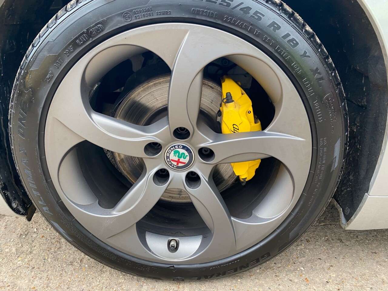 2019 ALFA ROMEO GIULIA 2019 ALFA ROMEO GIULIA