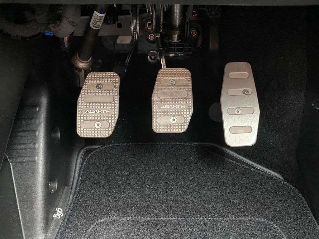 2019 ABARTH 500 2019 ABARTH 500