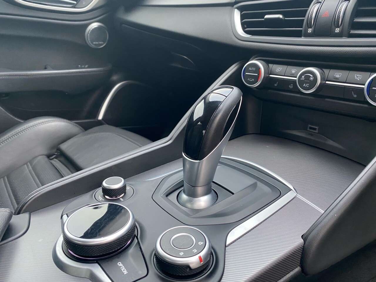 2018 ALFA ROMEO GIULIA 2018 ALFA ROMEO GIULIA