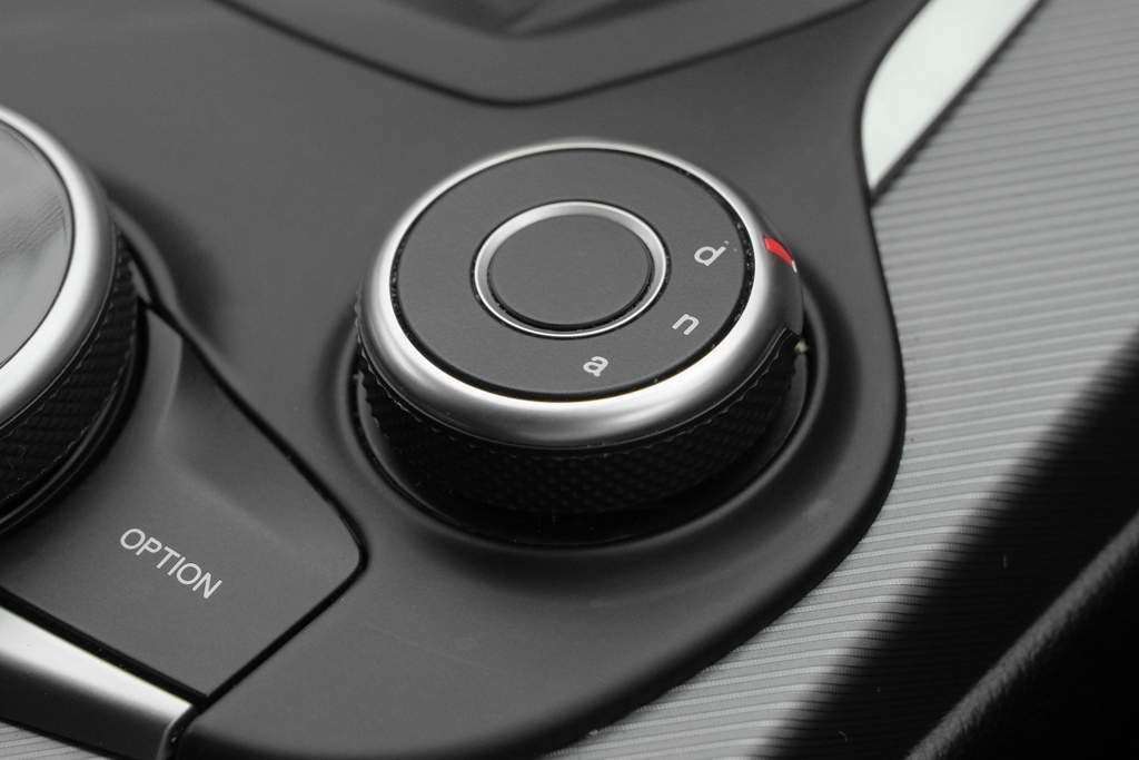 2019 ALFA ROMEO GIULIA 2019 ALFA ROMEO GIULIA