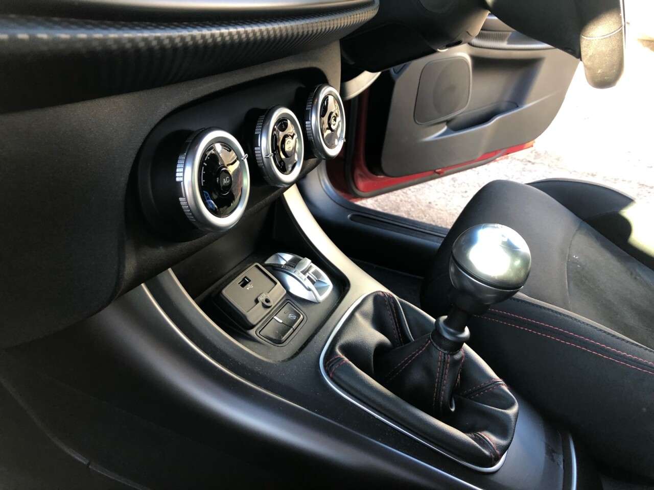 2015 ALFA ROMEO GIULIETTA 2015 ALFA ROMEO GIULIETTA