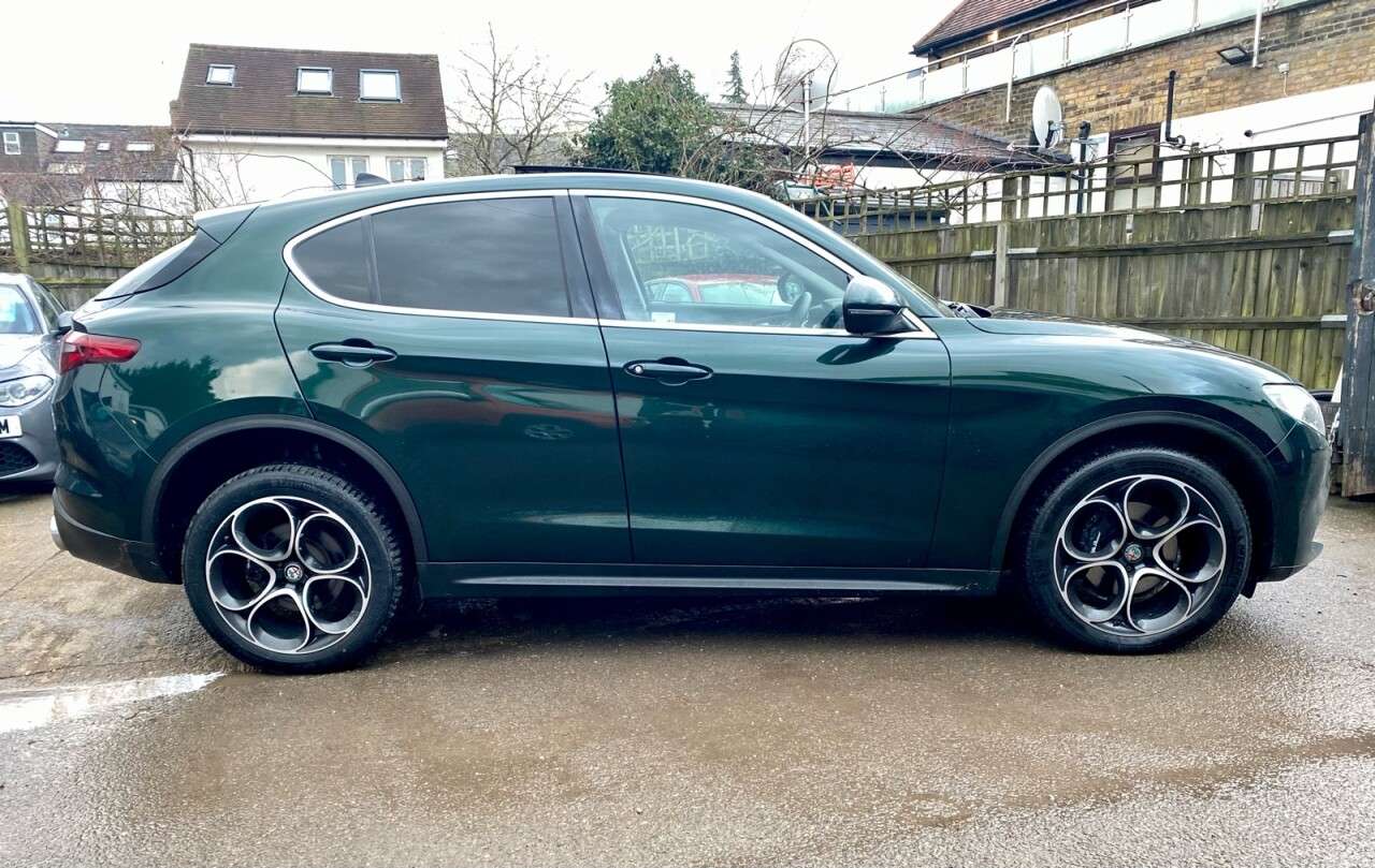2019 ALFA ROMEO STELVIO 2019 ALFA ROMEO STELVIO