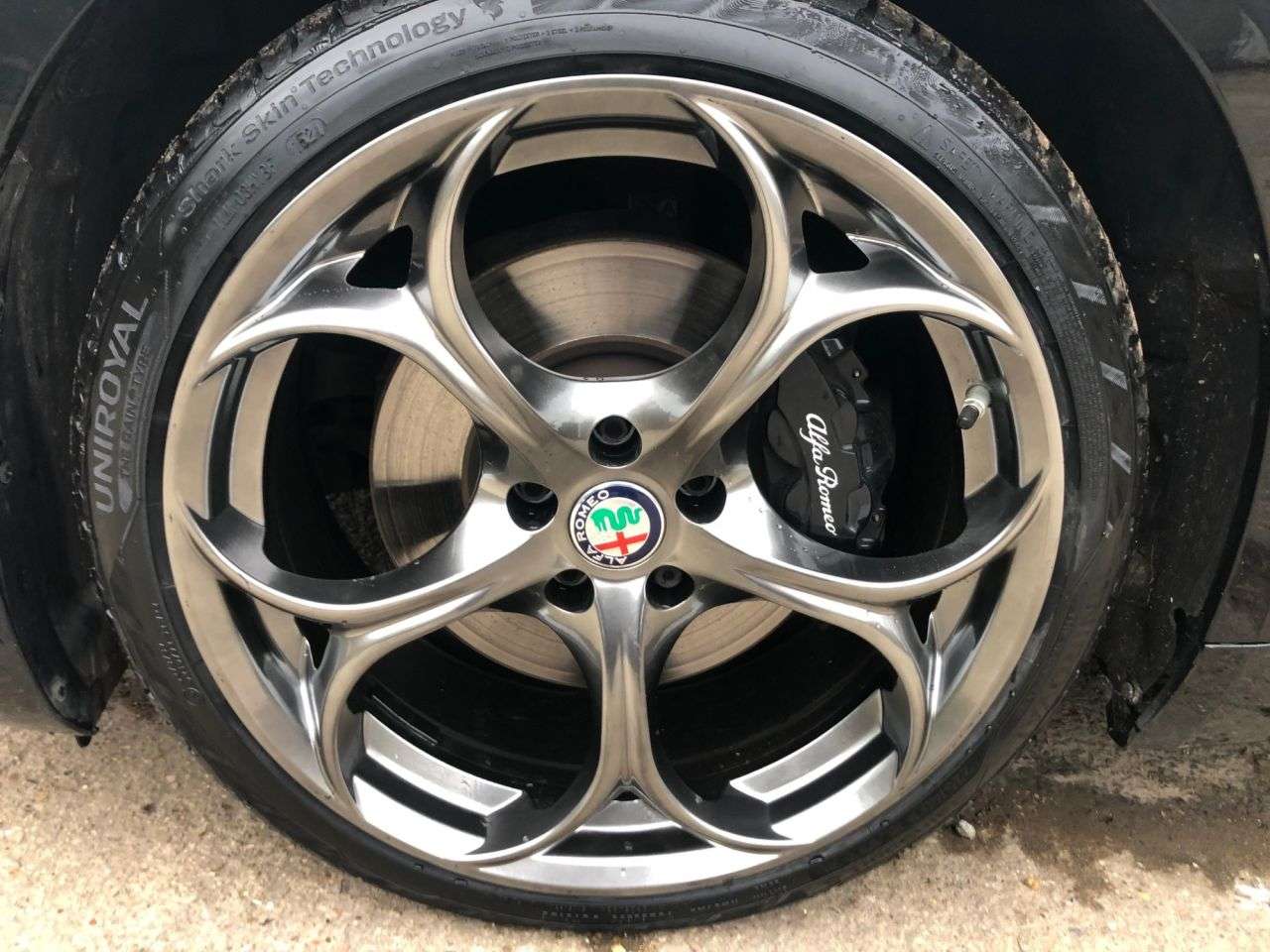 2017 ALFA ROMEO GIULIA 2017 ALFA ROMEO GIULIA