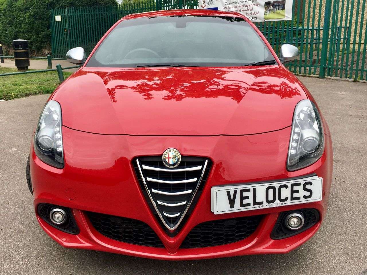 A 2015 ALFA ROMEO GIULIETTA 2.0 JTDM-2 SPORTIVA NAV TCT 5d 175 BHP VERY RARE DIESEL AUTOMATIC A 2015 ALFA ROMEO GIULIETTA 2.0 JTDM-2 SPORTIVA NAV TCT 5d 175 BHP VERY RARE DIESEL AUTOMATIC