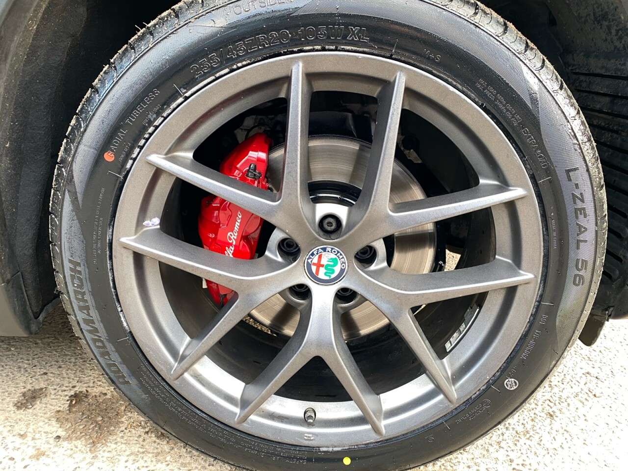 2019 ALFA ROMEO STELVIO 2019 ALFA ROMEO STELVIO