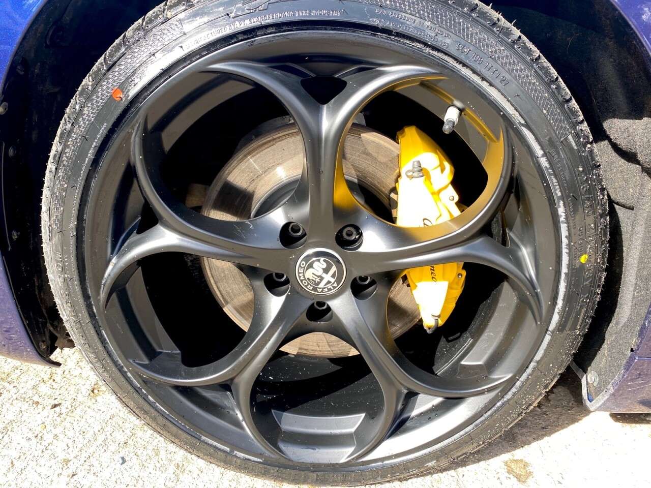 null ALFA ROMEO GIULIA null ALFA ROMEO GIULIA