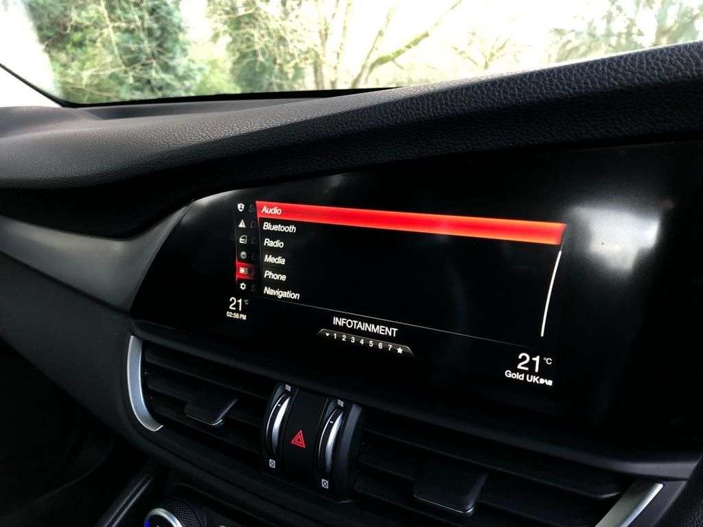 2018 ALFA ROMEO GIULIA 2018 ALFA ROMEO GIULIA