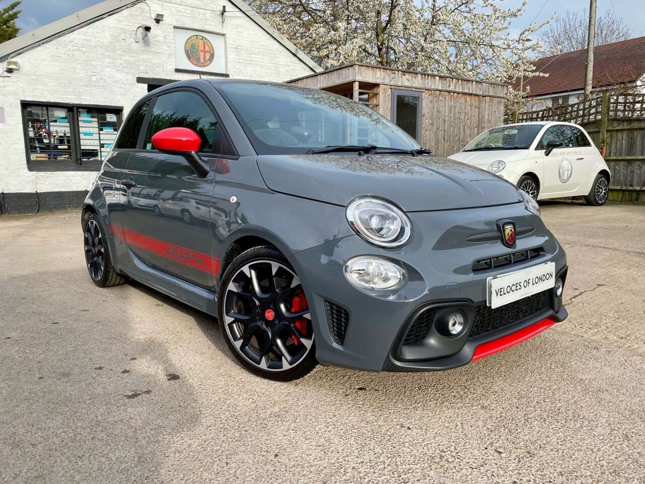 2019 ABARTH 595 2019 ABARTH 595