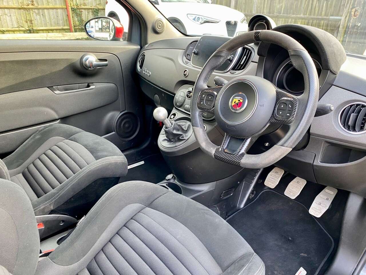 2019 ABARTH 595 2019 ABARTH 595