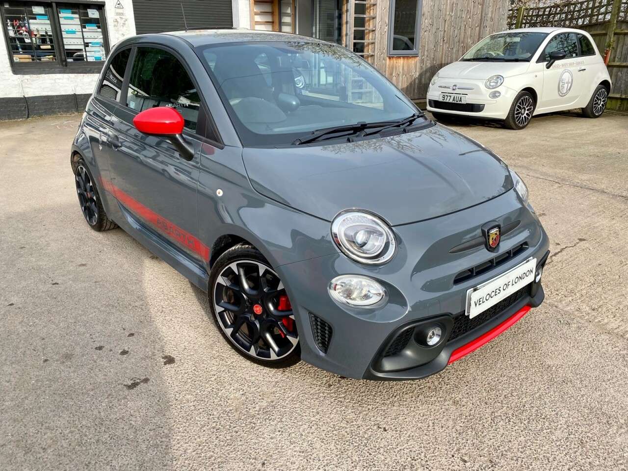 2019 ABARTH 595 2019 ABARTH 595