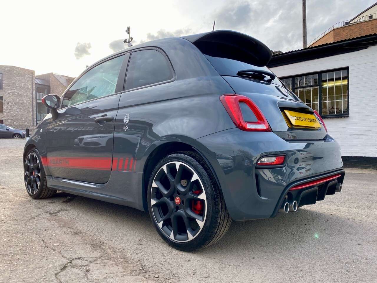 2019 ABARTH 595 2019 ABARTH 595