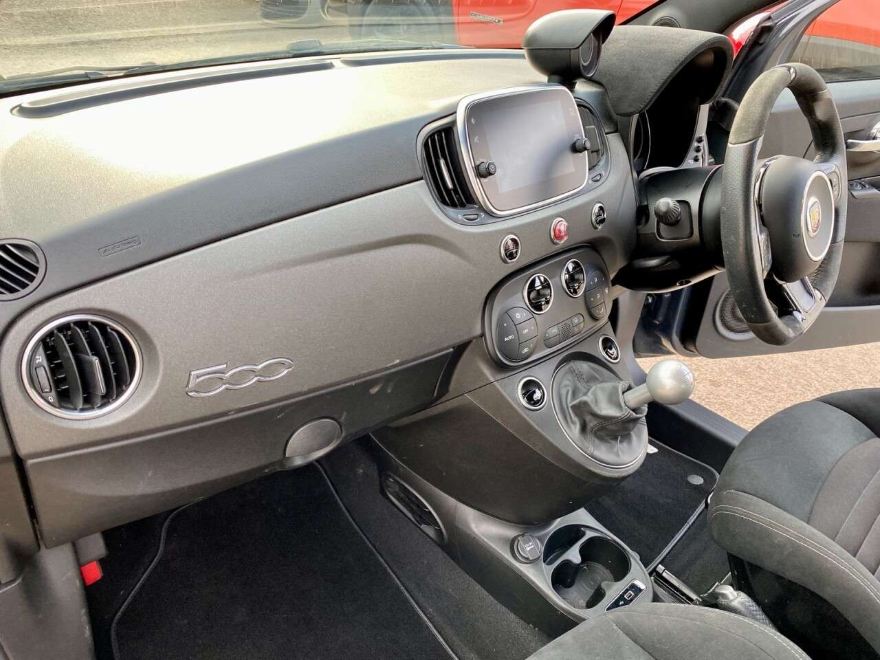 2019 ABARTH 595 2019 ABARTH 595