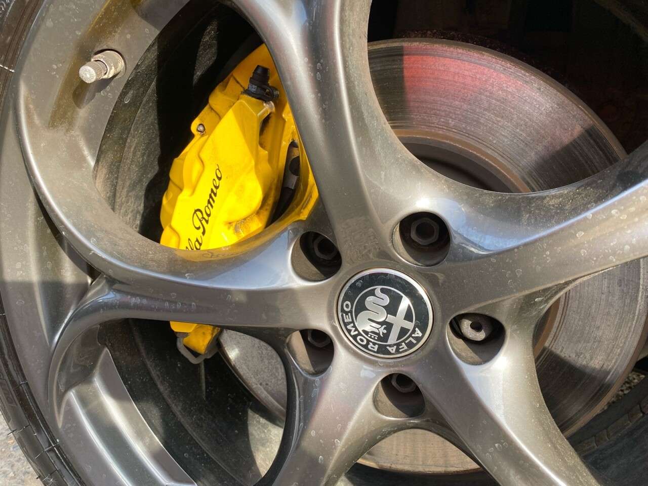 null ALFA ROMEO GIULIA null ALFA ROMEO GIULIA