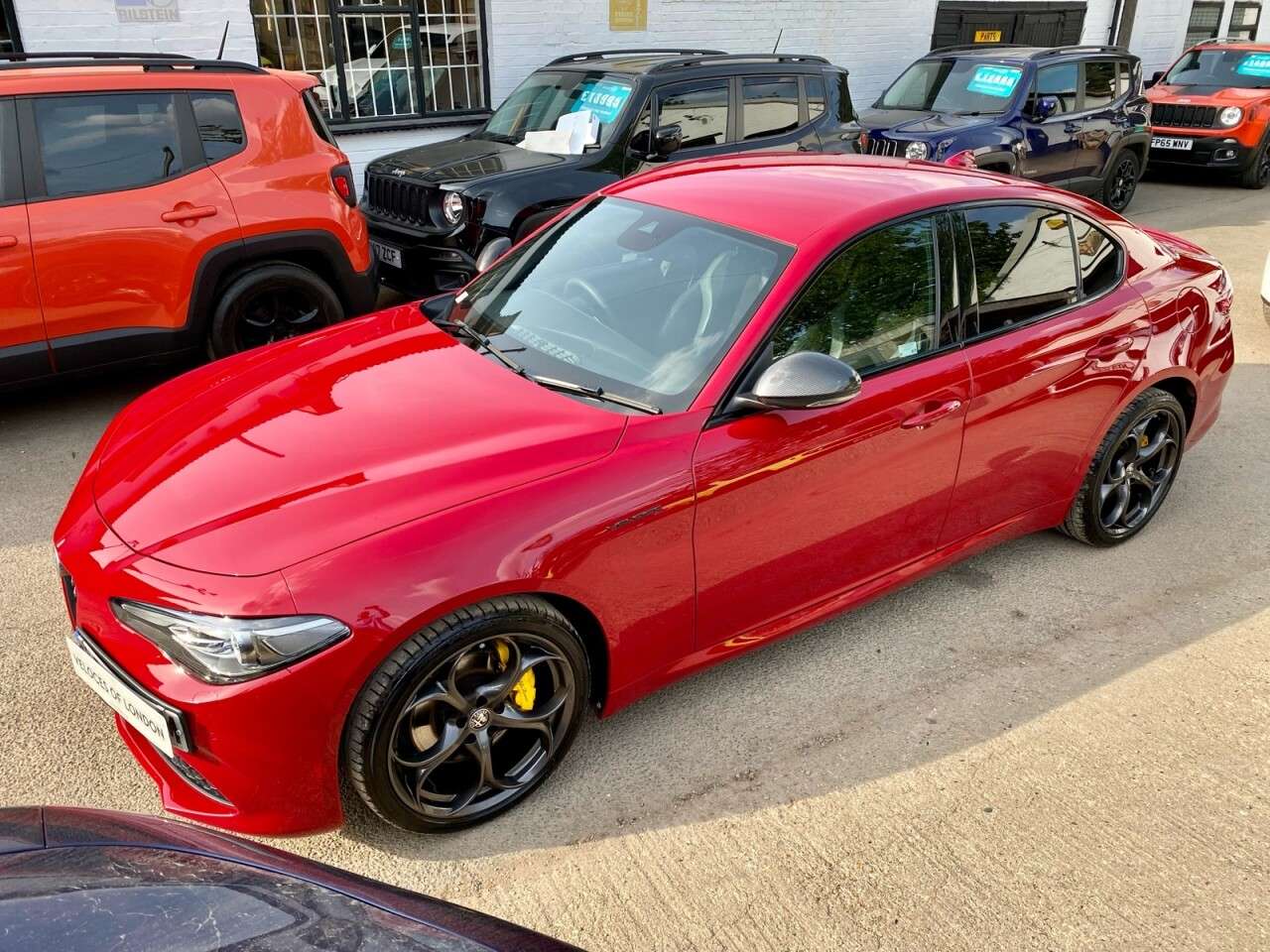 null ALFA ROMEO GIULIA null ALFA ROMEO GIULIA