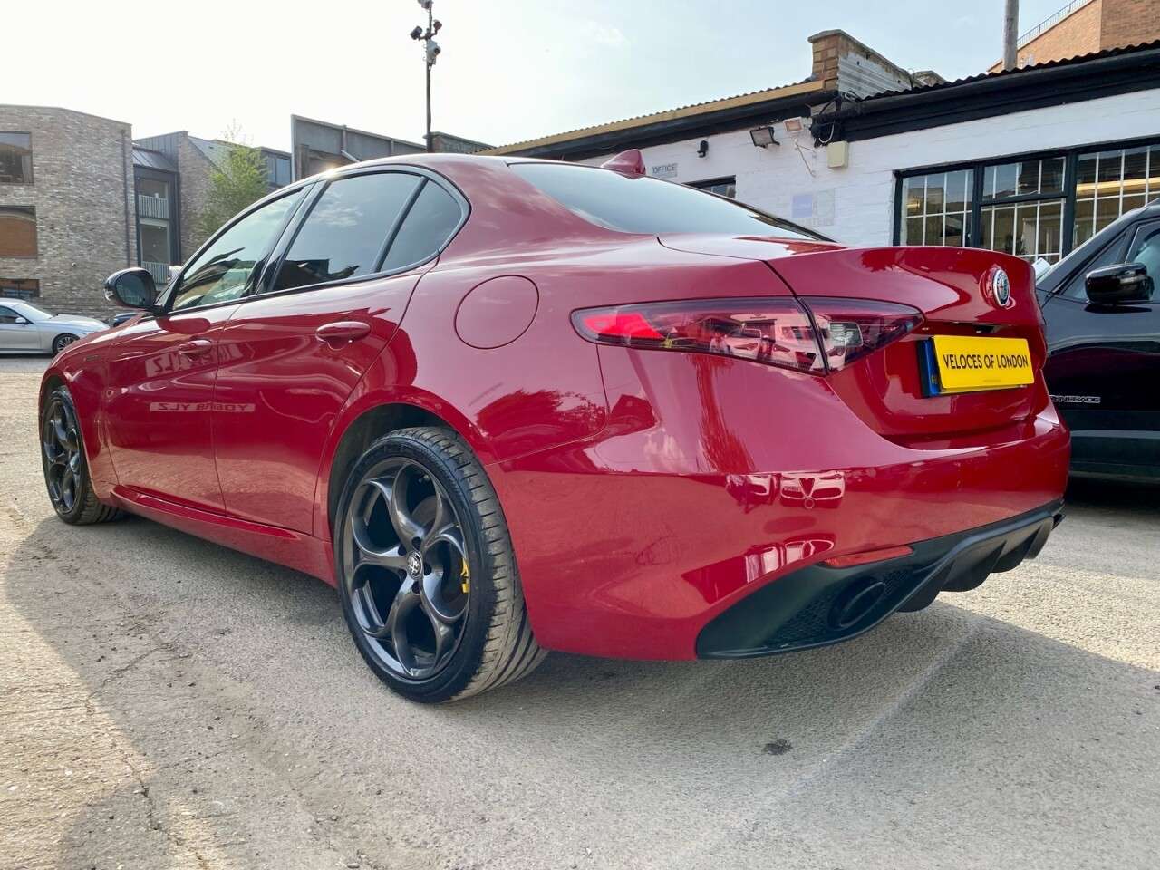 null ALFA ROMEO GIULIA null ALFA ROMEO GIULIA