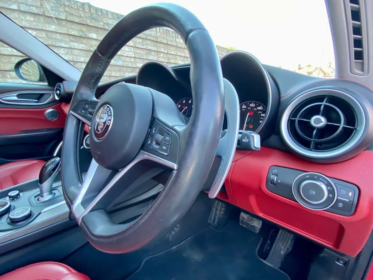 2017 ALFA ROMEO GIULIA 2017 ALFA ROMEO GIULIA