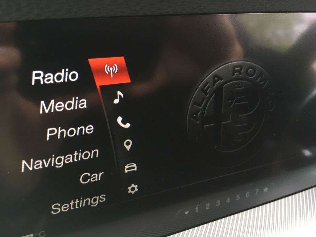 2019 ALFA ROMEO STELVIO 2019 ALFA ROMEO STELVIO