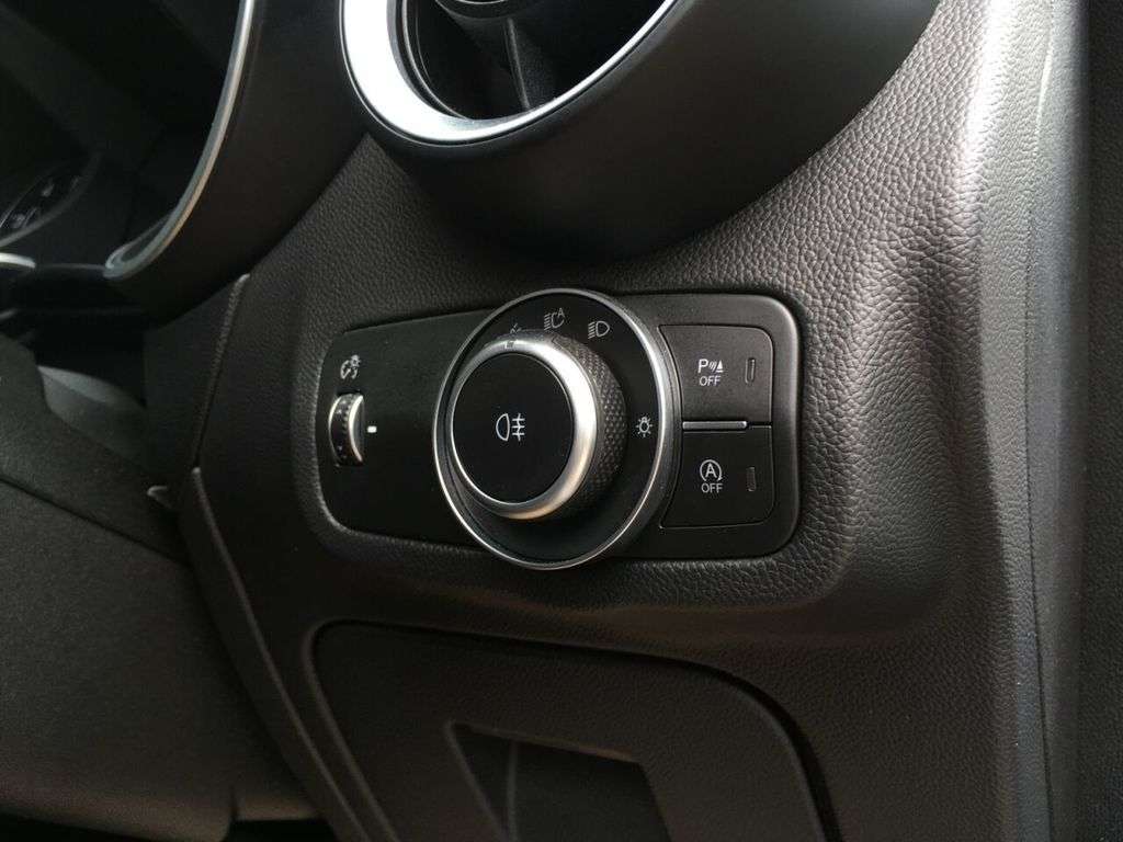 2019 ALFA ROMEO STELVIO 2019 ALFA ROMEO STELVIO