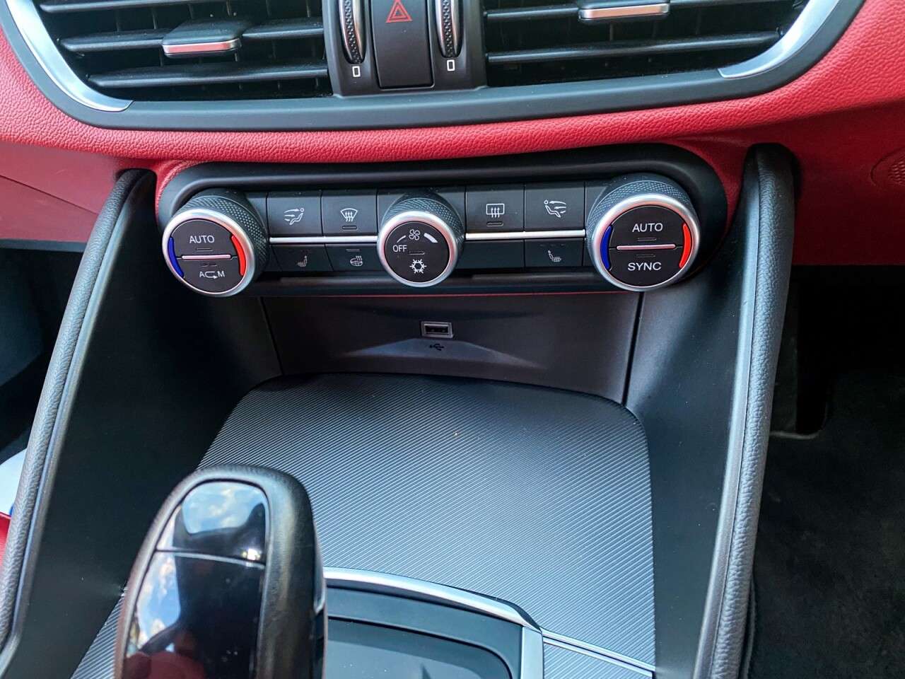 2018 ALFA ROMEO GIULIA 2018 ALFA ROMEO GIULIA