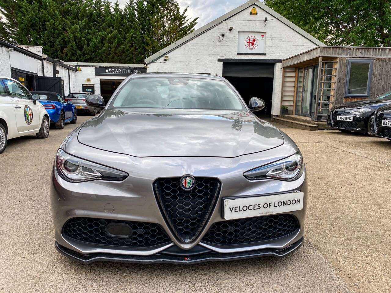 null ALFA ROMEO GIULIA null ALFA ROMEO GIULIA
