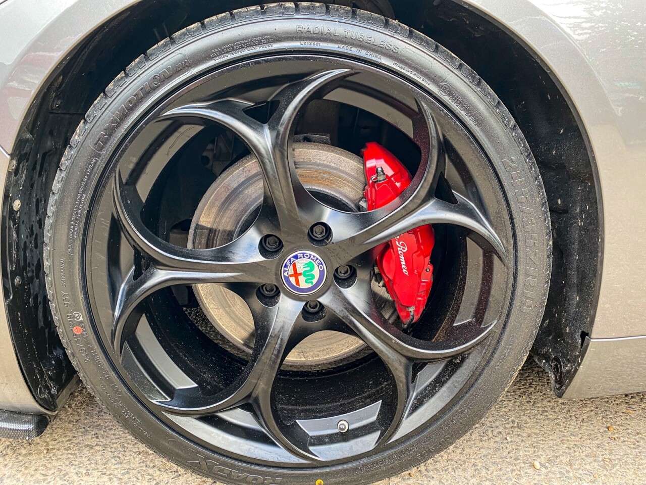 null ALFA ROMEO GIULIA null ALFA ROMEO GIULIA