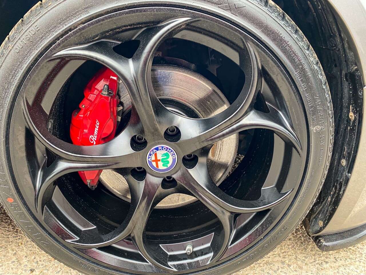 null ALFA ROMEO GIULIA null ALFA ROMEO GIULIA