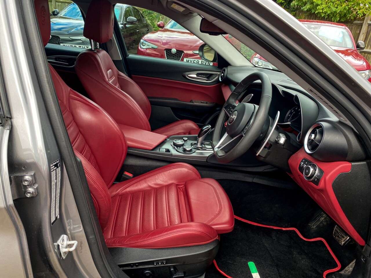 null ALFA ROMEO GIULIA null ALFA ROMEO GIULIA