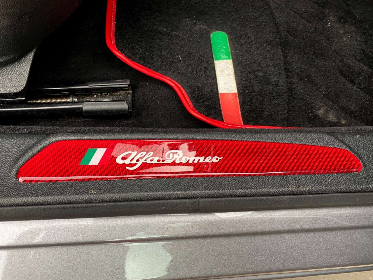 null ALFA ROMEO GIULIA null ALFA ROMEO GIULIA