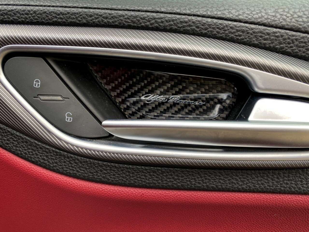 null ALFA ROMEO GIULIA null ALFA ROMEO GIULIA