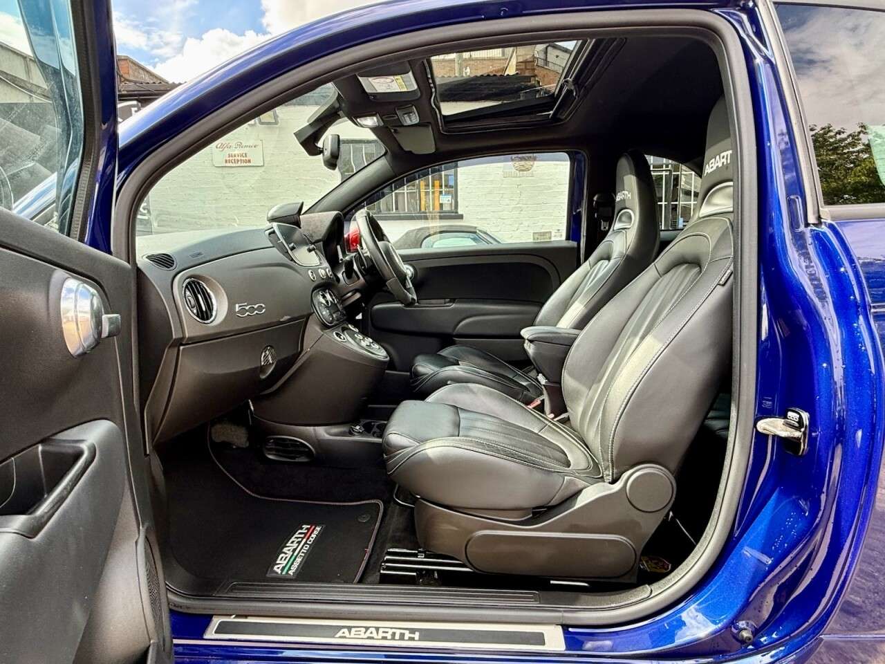 2017 ABARTH 595 HATCHBACK 2017 ABARTH 595 HATCHBACK