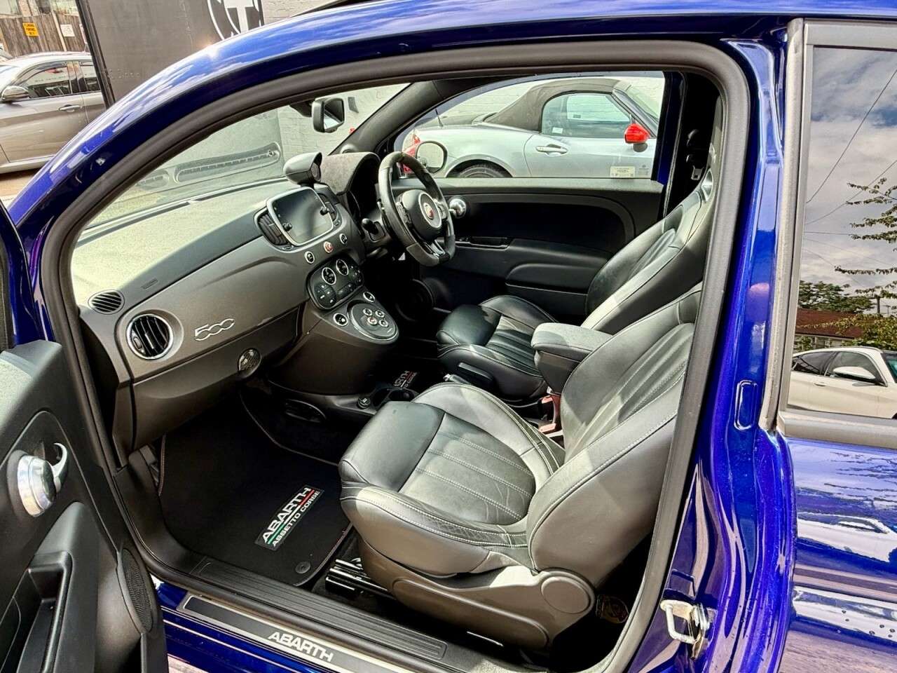 2017 ABARTH 595 HATCHBACK 2017 ABARTH 595 HATCHBACK