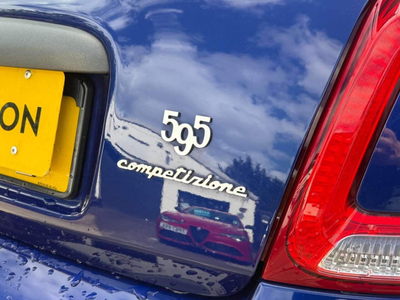 2017 ABARTH 595 HATCHBACK 2017 ABARTH 595 HATCHBACK