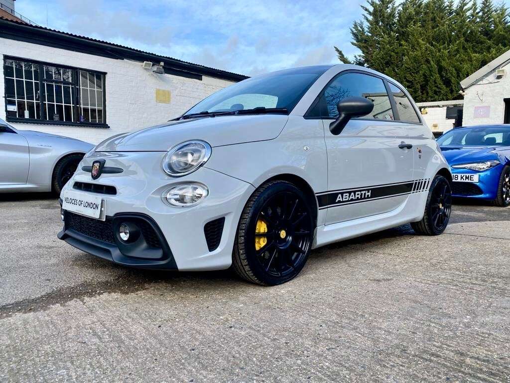 2018 ABARTH 595 2018 ABARTH 595