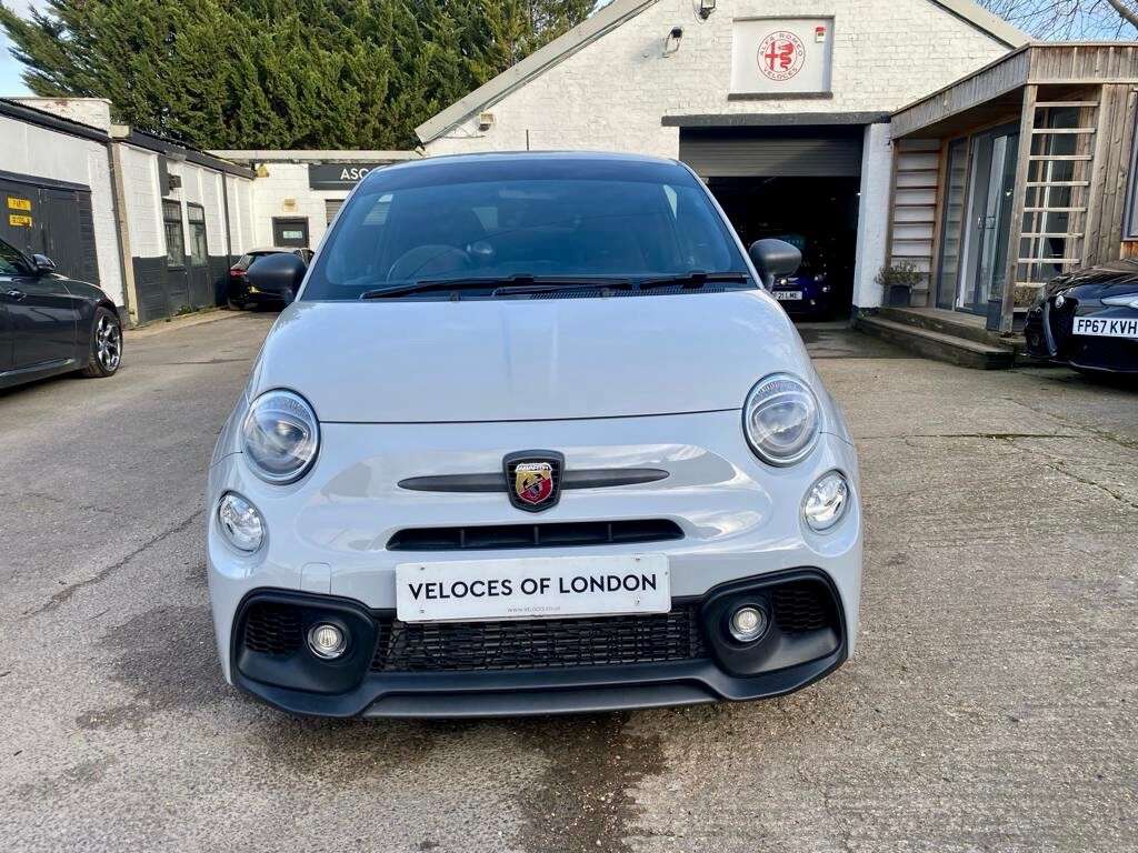 2018 ABARTH 595 2018 ABARTH 595