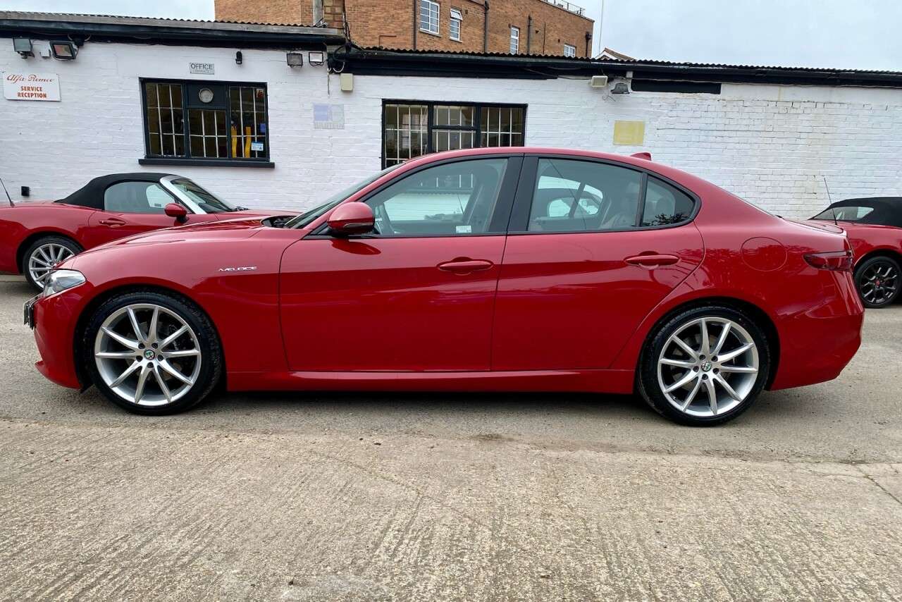 2018 ALFA ROMEO GIULIA 2018 ALFA ROMEO GIULIA