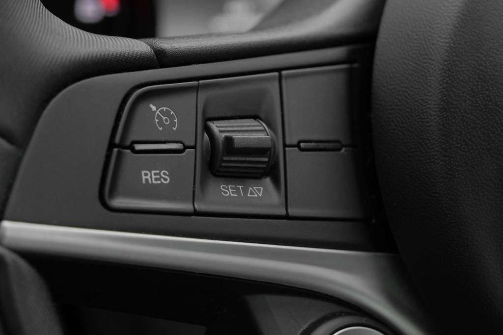 null ALFA ROMEO GIULIA null ALFA ROMEO GIULIA