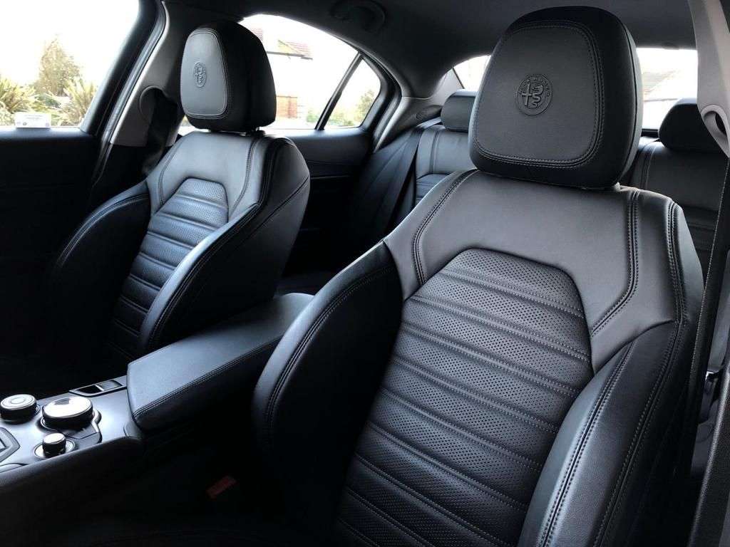 2018 ALFA ROMEO GIULIA 2018 ALFA ROMEO GIULIA
