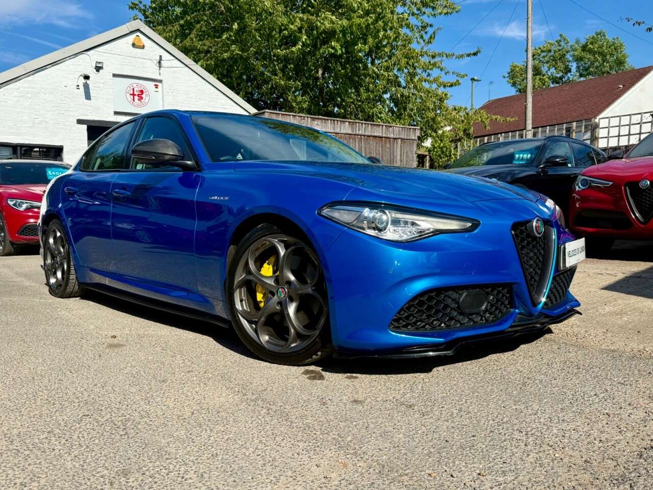 A 2018 ALFA ROMEO GIULIA TB VELOCE ...STUNNING VELOCEFOGLIO.. A 2018 ALFA ROMEO GIULIA TB VELOCE ...STUNNING VELOCEFOGLIO..