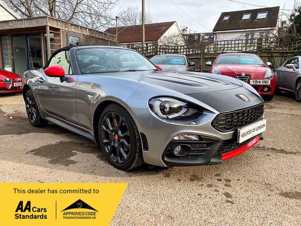 A 2016 ABARTH 124 1.4L SPIDER MULTIAIR 2d AUTO 168 BHP ..FREE ABARTH NUMBER PLATE.. A 2016 ABARTH 124 1.4L SPIDER MULTIAIR 2d AUTO 168 BHP ..FREE ABARTH NUMBER PLATE..