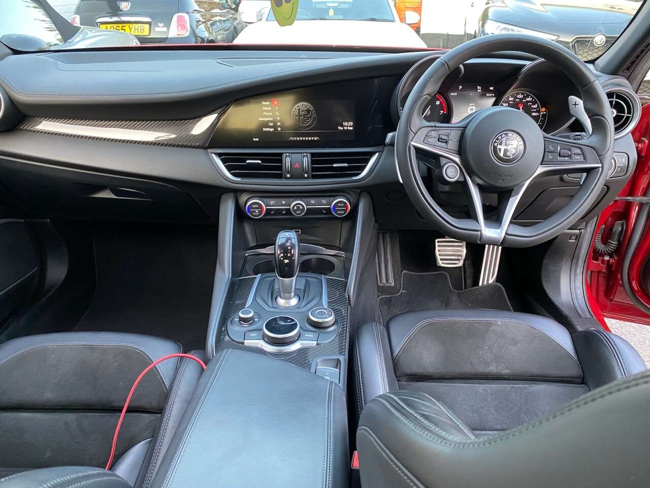 A 2019 ALFA ROMEO GIULIA 2.0T Veloce Ti Saloon 4dr Petrol Auto Euro 6 (s/s) (280 ps) HARMON CARDON H A 2019 ALFA ROMEO GIULIA 2.0T Veloce Ti Saloon 4dr Petrol Auto Euro 6 (s/s) (280 ps) HARMON CARDON H