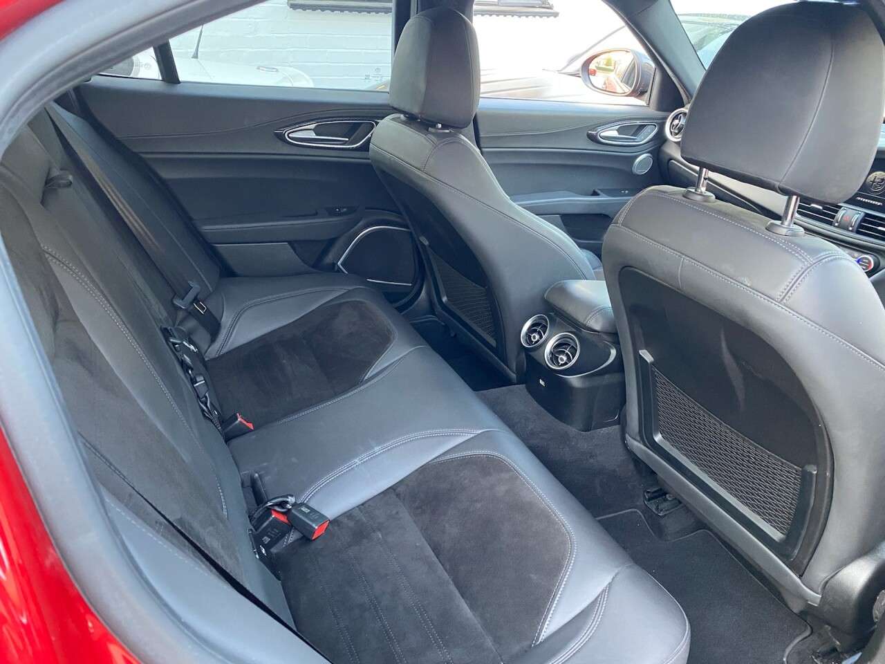 2019 ALFA ROMEO GIULIA 2019 ALFA ROMEO GIULIA