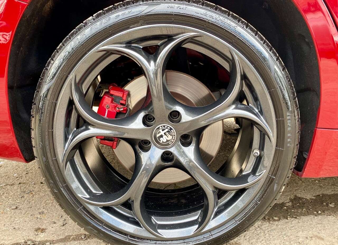 2019 ALFA ROMEO GIULIA 2019 ALFA ROMEO GIULIA