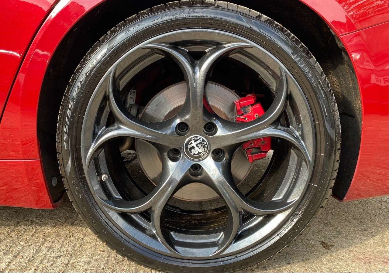 2019 ALFA ROMEO GIULIA 2019 ALFA ROMEO GIULIA