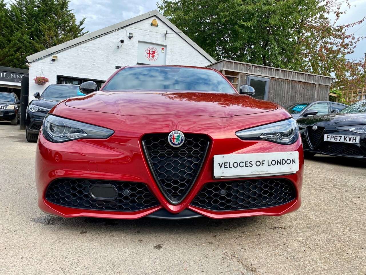 A 2019 ALFA ROMEO GIULIA 2.0T Veloce Ti Saloon 4dr Petrol Auto Euro 6 (s/s) (280 ps) HARMON CARDON H A 2019 ALFA ROMEO GIULIA 2.0T Veloce Ti Saloon 4dr Petrol Auto Euro 6 (s/s) (280 ps) HARMON CARDON H