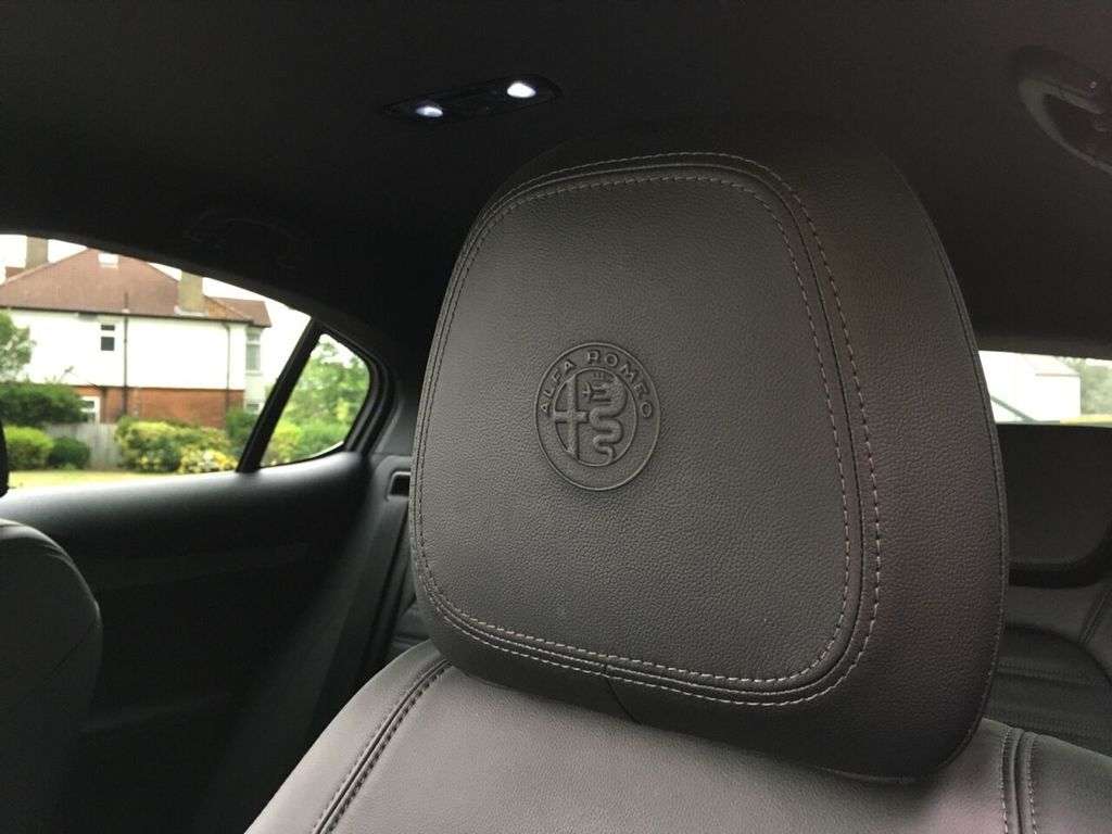 2020 ALFA ROMEO STELVIO 2020 ALFA ROMEO STELVIO